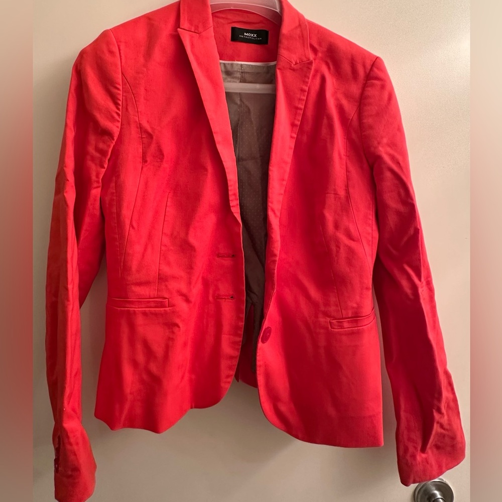 Women’s Coral Pink Blazer - Picture 2 of 11